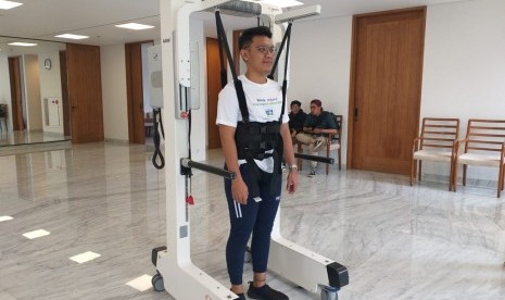 Rehabilitasi pasien strok. Ada beberapa faktor risiko strok, salah satunya defisiensi vitamin tertentu.