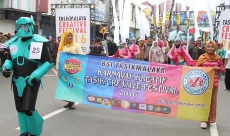 Rombongan Ormawa BSI  Tasikmalaya.