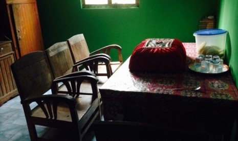 Ruang makan yang ada di dalam homestay desa wisata Nglanggeran