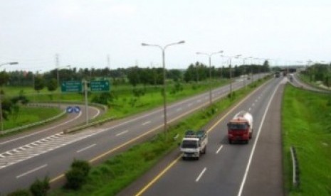 Ruas jalan tol Tangeran-Merak