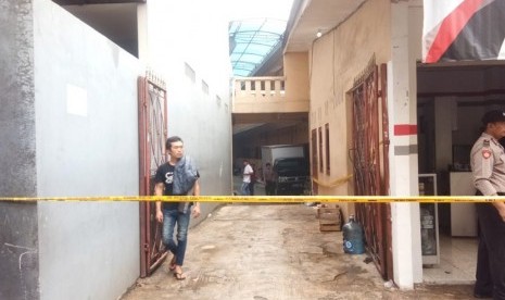 Rumah korban pembunuhan satu keluarga di Kelurahan Jatirahayu, Kecamatan Pondok Melati, Kota Bekasi