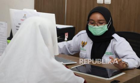 Rumah Sehat BAZNAS (RSB) Kabupaten Cirebon kini telah mampu menjadi solusi layanan kesehatan bagi mustahik di wilayah Cirebon, meski baru beroperasi.