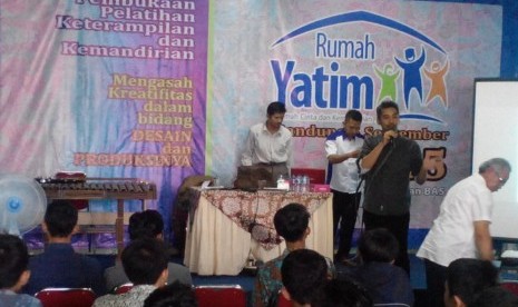 Rumah Yatim menggelar pelatihan dalam rangka menyetak 12 ribu SDM siap pakai.