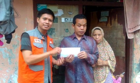 Rumah Zakat Bantu Kembangkan Usaha Tunanetra di Bekasi