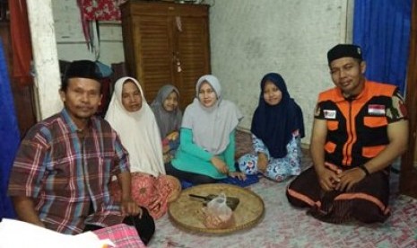  Rumah Zakat Bebaskan Hutang Sugiarti