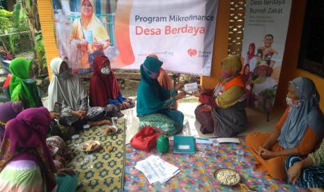 Rumah Zakat berbenah membentuk koperasi.