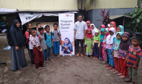 Rumah Zakat beri bantuan untuk TPA di Topejawa, Sulawesi Selatan.