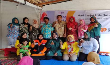 Rumah Zakat bersama Camat Kedungjati mengadakan puncak peringatan Hari Lanjut Usia Nasional (HLUN) pada Kamis (23/6/2022).