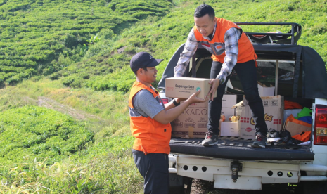 Rumah Zakat bersama IMSA salurkan Superqurban di Subang.