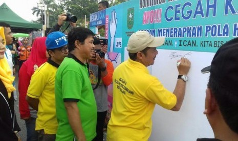 Rumah Zakat dan dinas provinsi Riau menggelar sosialisasi pencegahan kanker.