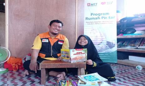 Rumah Zakat gandeng MTT Telkomsel luncurkan Program Rumah Pintar.