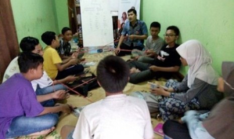 Rumah Zakat Gelar Bimbel Bahasa Inggris Gratis