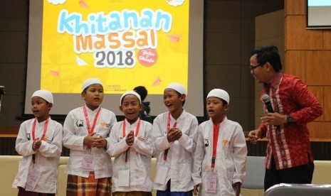   Rumah Zakat Gelar Khitanan Massal