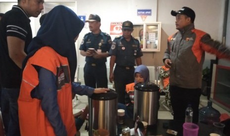 Rumah Zakat ikut serta menyambut kedatangan Pengungsi Wamena yang tiba di pelabuhan Makassar.