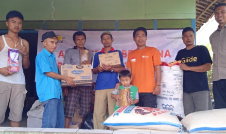 Rumah Zakat kembali bantu korban banjir bandang di Kampung Cigobang, Lebak, Banten.