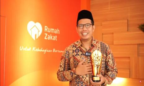 Rumah Zakat kembali mendapatkan penghargaan sebagai Lembaga Filantropi Terinovatif dalam acara Anugerah Syariah Republika (ASR) 2020 dengan tema 