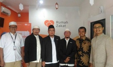 Rumah Zakat Kirim Dai ke Luar Negeri