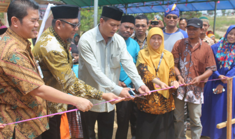 Rumah Zakat melakukan peresmikan pembangunan gedung baru Sekolah Juara di Batam.