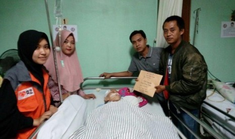 Rumah Zakat membantu korban tabrak lari di Pontianak.