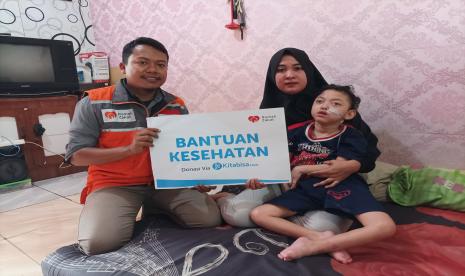 Rumah Zakat memberikan bantuan kesehatan untuk Syaid. Di usia 10 tahu Syaid mengalami penyakit celebal palsy, hidrosipalus dan epilepsy. 