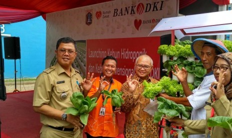  Rumah Zakat Resmikan Program Kebun Hidroponik Rusunawa