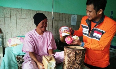  Rumah Zakat Salurkan 400 Kornet di Banyuasin