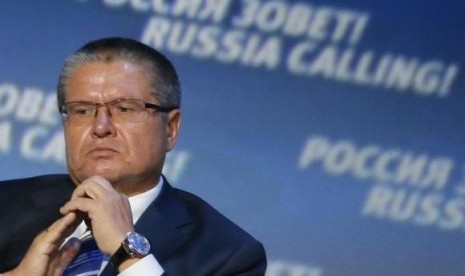   Russia's Economy Minister Alexei Ulyukayev attends the VTB Capital ''Russia Calling!'' Investment Forum in Moscow, October 2, 2014.