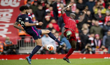 Sadio Mane saat beraksi di lapangan ketika Liverpool menang atas Bournemouth 2-1.