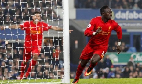 Sadio Mane seusai membobol gawang Everton.