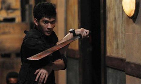 Salah satu adegan dalam film The Raid. 