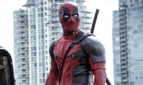 Salah satu adegan di film Deadpool. Deadpool menjadi salah satu film action yang tanpa diduga laku keras di bioskop.