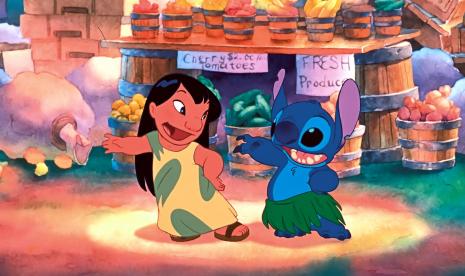 Salah satu adegan di film Lilo & Stitch.