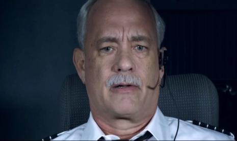 Salah satu adegan di film Sully: Miracle on the Hudson. Ini menjadi salah satu film berlatar pesawat terbaik yang pernah ada.