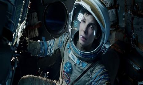 Salah satu adegan di film Gravity.