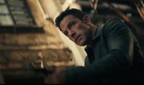 Salah satu adegan di film Hypnotic. Film ini diangggap memiliki performa kurang mengesankan, bahkan disebut sebagai salah satu yang terburuk untuk film Affleck mana pun dalam dekade terakhir kariernya.