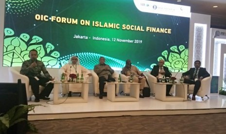 Salah satu diskusi di acara Indonesia Sharia Economic Festival (ISEF).