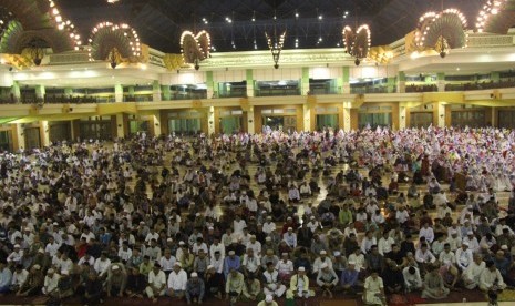 Salah satu kegiatan di Masjid Jakarta Islamic Centre (JIC) Jakarta.