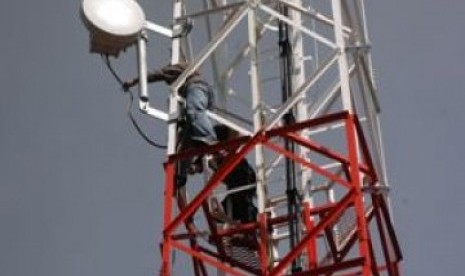 Salah satu menara BTS milik operator telekomunikasi