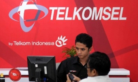  Salah satu outlet Telkomsel.