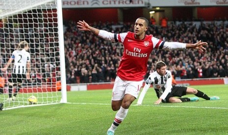 Salah satu pemain Arsenal yang akan turut diboyong ke Indonesia, Theo Walcott.