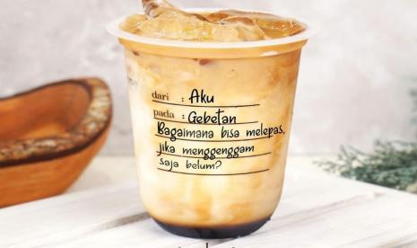 Salah satu produk kopi Dari Pada by Hangry yang biasa digunakan sebagai penyampai pesan.