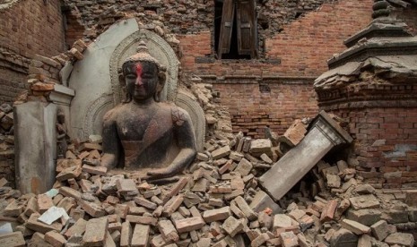 Salah satu situs budaya Nepal yang hancur akibat gempa