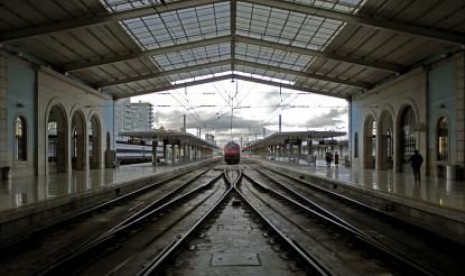 Salah satu stasiun kereta api di Portugal