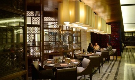 Salah satu sudut Sana Sini Restaurant di Pullman Jakarta.