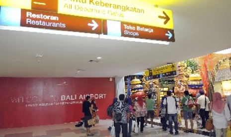 Salah satu sudut Terminal Keberangkatan Domestik, Bandara Ngurah Rai, Bali, Kamis (16/10).