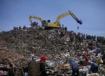 Salah satu Tempat Pembuangan Akhir (TPA) sampah di kawasan Jakarta.