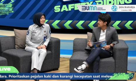 Salah satu upaya untuk mengedukasi dan mensosialisasikan program safety riding ini, Jasa Raharja menggelar Program Talkshow JR Show Safety Riding di kanal YouTube