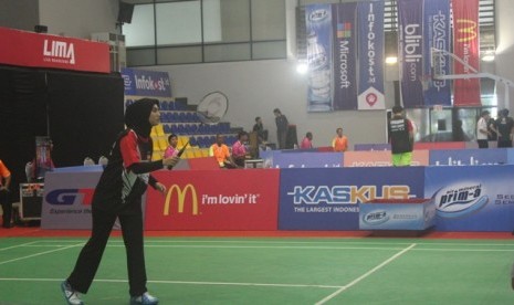 Salah seorang pemain Universitas Budi Luhur di Lima Badminton 2015 Conference Jakarta.