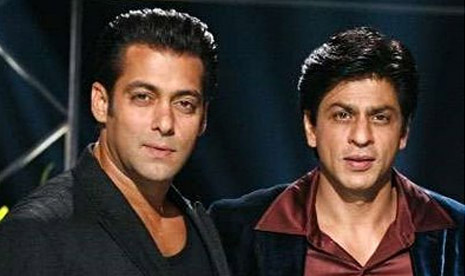 Salman Khan (kiri) dan Shahrukh Khan