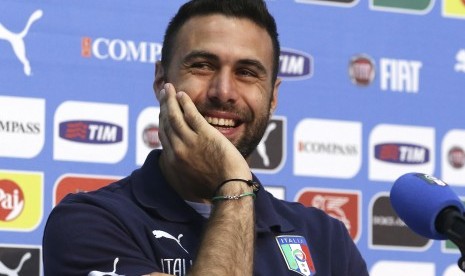 Salvatore Sirigu